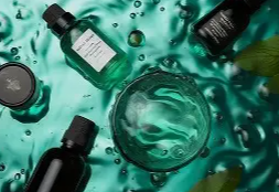 कार्यात्मक त्वचा काळजी उत्पादने सुवर्णयुगात प्रवेश करत आहेत. 2025 पर्यंत, बाजारपेठ तंत्रज्ञान आणि अचूकतेवर लक्ष केंद्रित करेल.